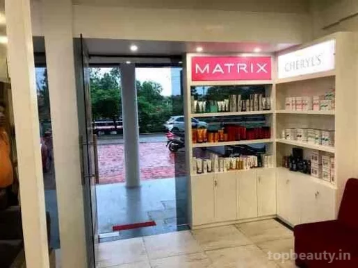 Matrix Unisex Salon, Bhopal - Photo 1