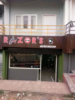 The razors hair lounge, Bhopal - Photo 5