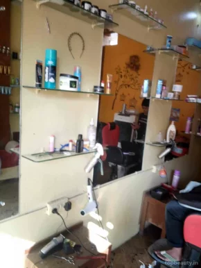 New Style Lounge Mens Parlour, Bhopal - Photo 5