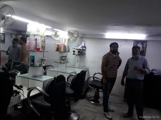 Romeo Hair Salon, Bhopal - Photo 2