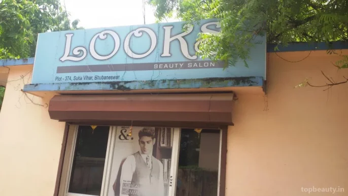 Looks Beauty Salon, Bhubaneswar - Photo 4