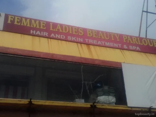 Femme Ladies Beauty Parlour, Bhubaneswar - Photo 1