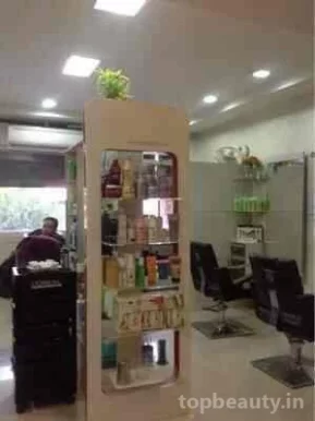 Stylo Unisex Salon, Chandigarh - Photo 2