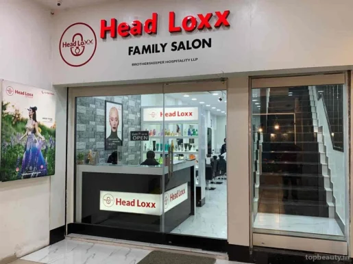 Head Loxx Family Salon, Chandigarh - Photo 2