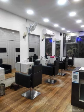 Hair4U salon sector 35D, Chandigarh - Photo 1