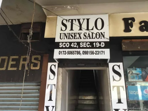Stylo Unisex Salon, Chandigarh - Photo 7