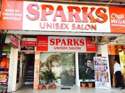 Sparks Unisex Salon, Chandigarh - Photo 4