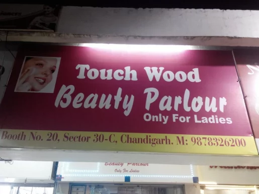 Touch Wood Beauty Parlour, Chandigarh - Photo 7