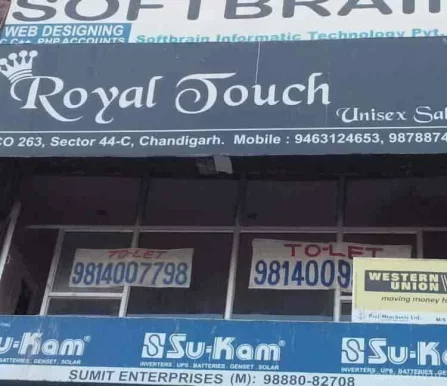 Royal Touch Unisex Saloon, Chandigarh - Photo 8