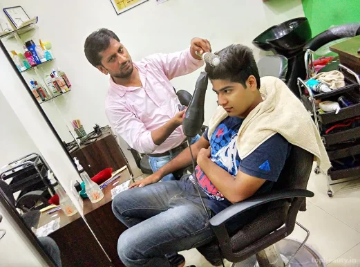 Shahrukh Hair Cut Salon And Beauty Parlour, Chandigarh - Photo 1