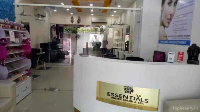 Essentials Unisex Salon n spa, Chandigarh - Photo 6