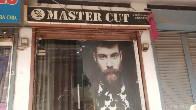 Master Cut, Chandigarh - Photo 4
