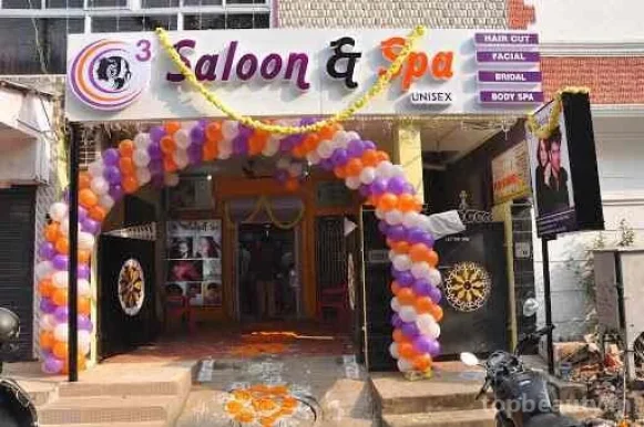 C3 Family saloon, Chennai - Photo 1