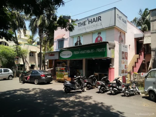 THE HAIR PROFESSIONALS VELACHERY family salon & Bridal studio, Chennai - Photo 2