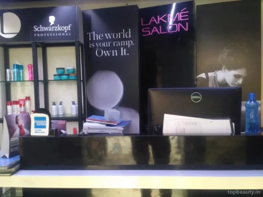 Lakme Salon for him and her, Chennai - Photo 5