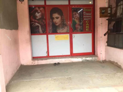 Venus Herbal Beauty Care & Fashion Boutique, Chennai - Photo 4