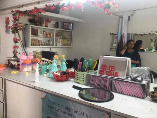 Pinky Herbal beauty parlour, Chennai - Photo 3