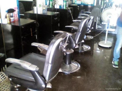 Suresh men's styling salon, Chennai - Photo 1