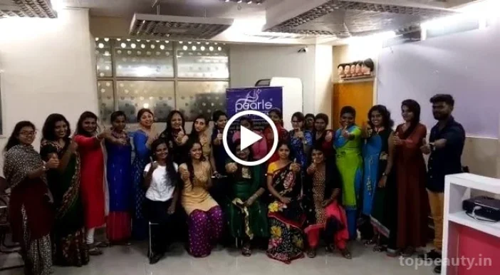Pearls Beauty Academy Chennai & Bridal Makeup Experts, Chennai - Photo 3