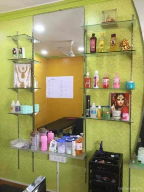 Famous Family Beauty Parlour, Chennai - Photo 4