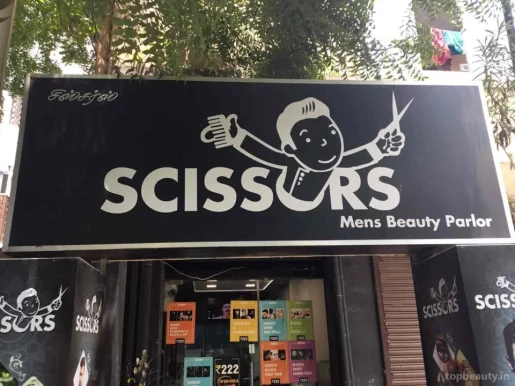 Scissors Men's Beauty Parlor, Chennai - Photo 8
