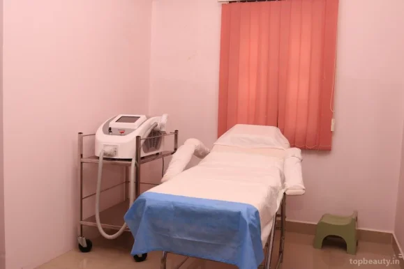Orange Beauty Clinic/SkinWhitening/AcneScar/Pigmentation/hair fall Treatment, hair growth,Body shaping treatment, Chennai - Photo 1
