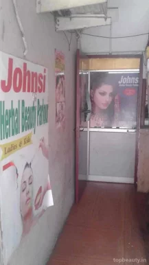 Johnsi Herbal Beauty Parlour, Chennai - Photo 2