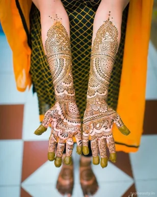 Henna by Abinaya, Chennai - Photo 3
