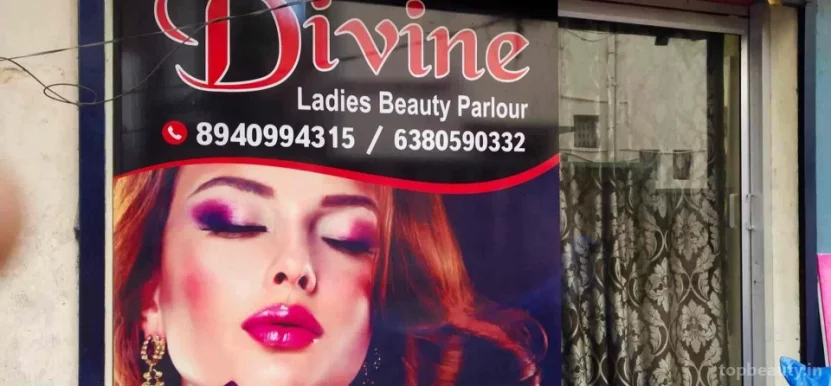 Divine's Beauty Parlour, Chennai - Photo 3