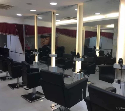Toni&Guy Essensuals Thoraipakkam – Hair salon in Chennai