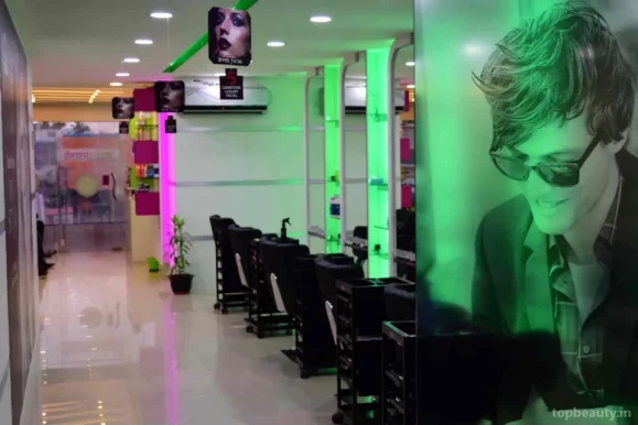 Green Trends -Unisex Hair and style Salon, Chennai - Photo 1