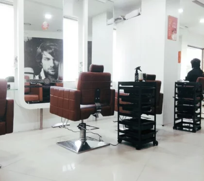 Green Trends - Unisex Hair & Style Salon – Spa in Chennai