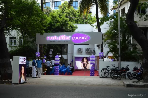 Naturals Lounge Nungambakkam, Chennai - Photo 4