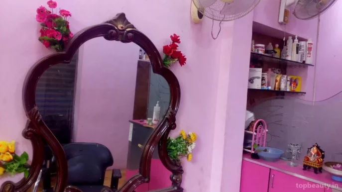Looks beauty parlour, Chennai - Photo 7