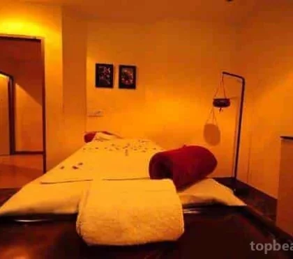 Golden Oaks SPA – Massage centres for men in Dehradun