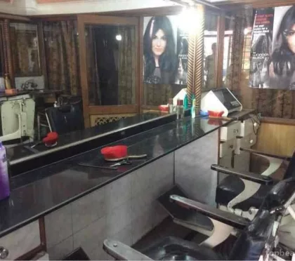 Metro Hair Dresser – Nail salon in Dehradun