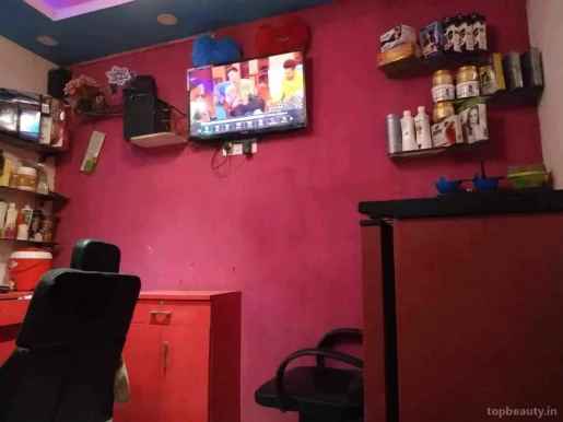 Unique Hair Salon, Delhi - Photo 2