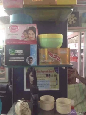 Hollywood Hair Dresser, Delhi - Photo 5