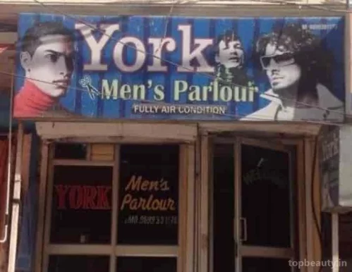York Men's Parlour, Delhi - Photo 5