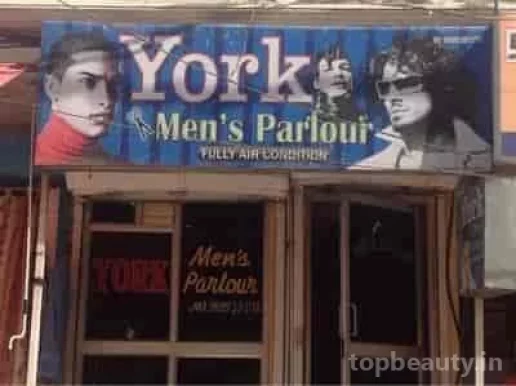 York Men's Parlour, Delhi - Photo 3