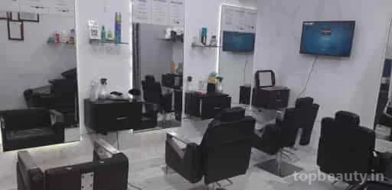 Hair Mechanics unisex salon, Delhi - Photo 1