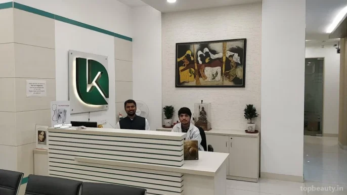 Dr. Kandhari's Skin & Dental Clinic, Delhi - Photo 1