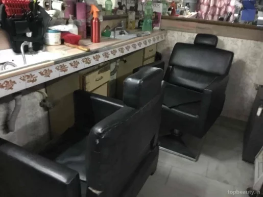 Modern Hair Salon, Delhi - Photo 3