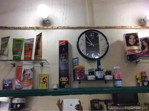 Indore Hair Cutting Saloon, Delhi - Photo 3
