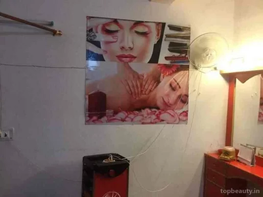 Pinky beauty parlour, Delhi - Photo 3