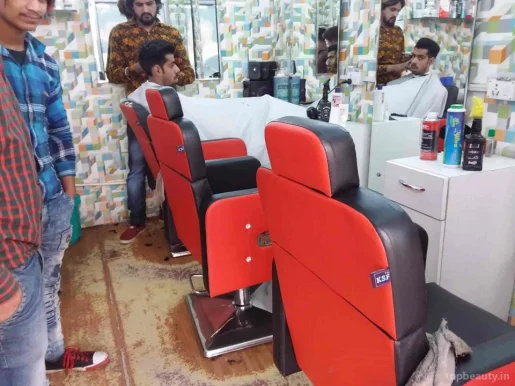 Aman Hair cutting salon, Delhi - Photo 2