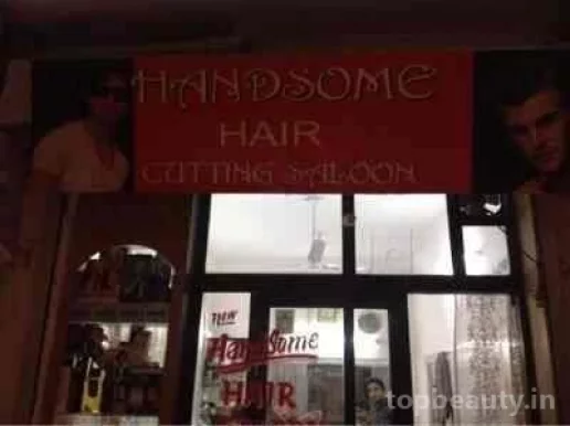 Handsome Hair Cutting Saloon, Delhi - Photo 2