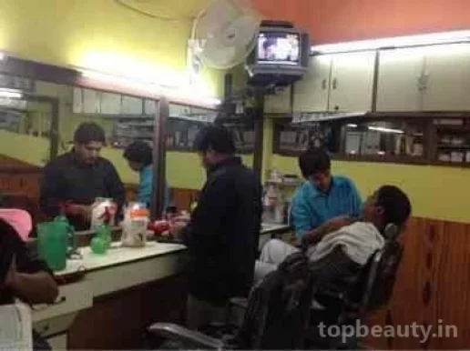 Qamar Barber Shop, Delhi - Photo 4