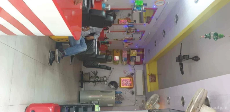 Walk-in-Trim Salon, Delhi - Photo 4