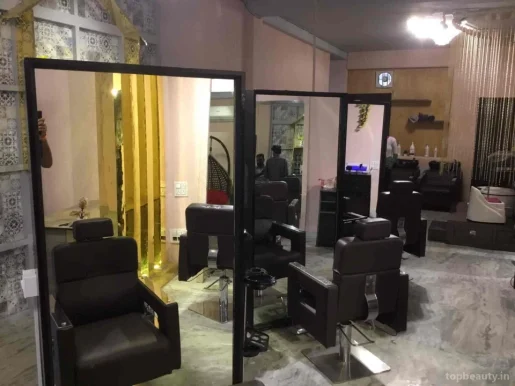Hair house luxury salon, Delhi - Photo 2